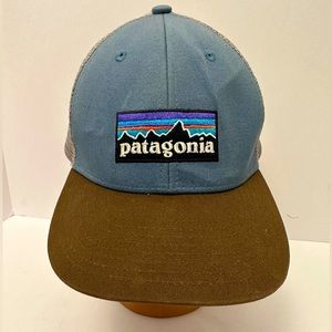 Patagonia baseball cap. Mesh back/Snap-back.